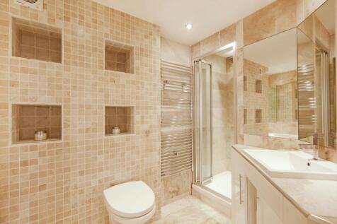 16 Chapter Mews 1...