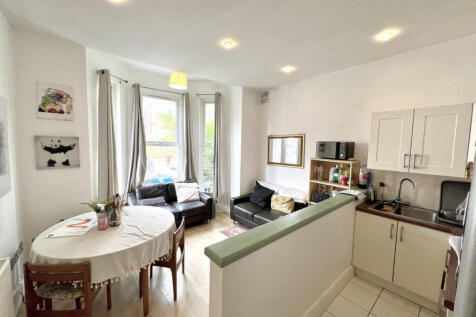 Living &amp; Kitchen Area