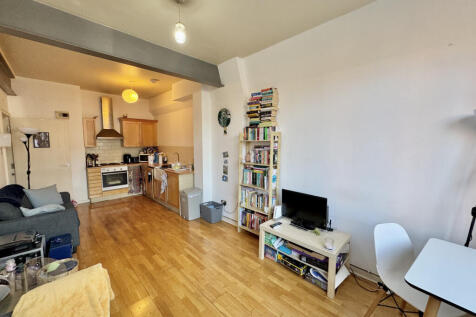 Living &amp; Kitchen Area