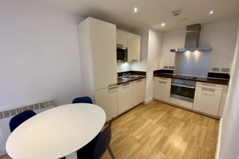 Living &amp; Kitchen Area