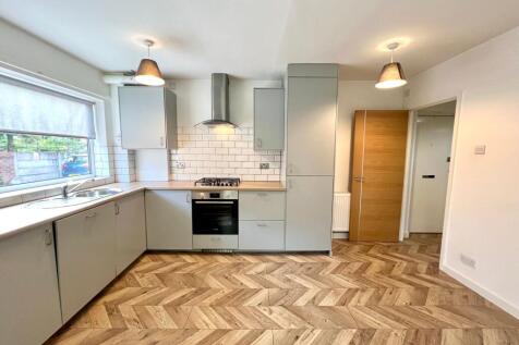 Living Area &amp; Kitchen
