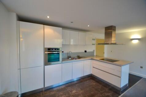 Living Area &amp; Kitchen