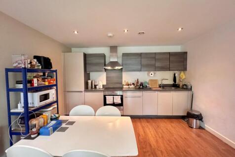 Living Room &amp; Kitchen