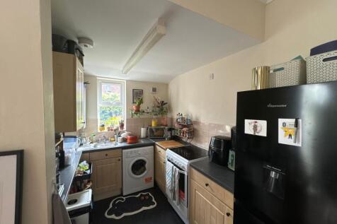 Living Room &amp; Kitchen