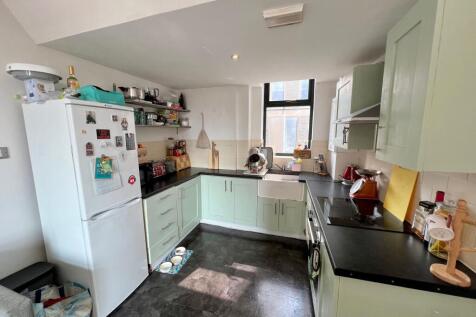 Living Room & Kitchen