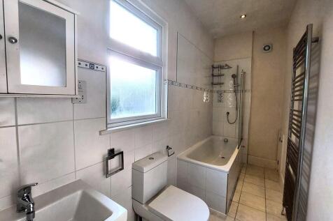 BATHROOM - EDITED