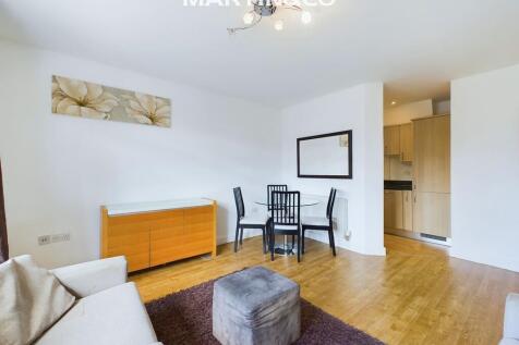 CAM03627G0-PR0052...