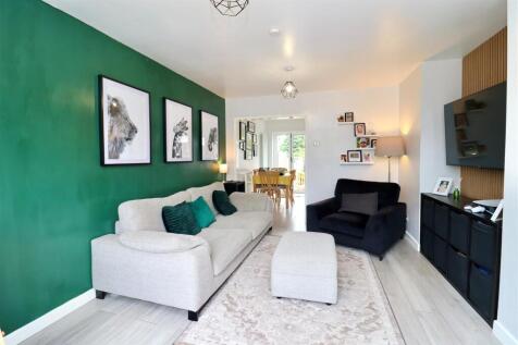 Sitting Room 3.jpg