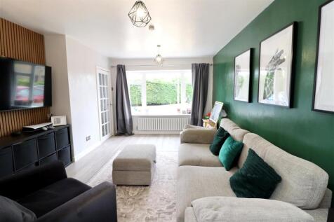 Sitting Room 1.jpg
