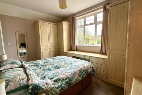 26 Welton Bed.jpg