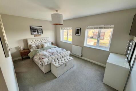lloyd master bedroom.jpg