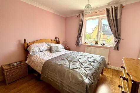 bedroom.jpg