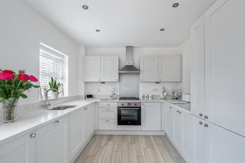 21 Harrison Croft-2.jpg