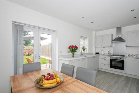 21 Harrison Croft-4.jpg