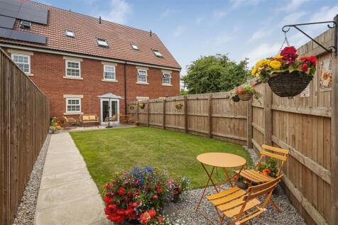 21 Harrison Croft-8.JPG