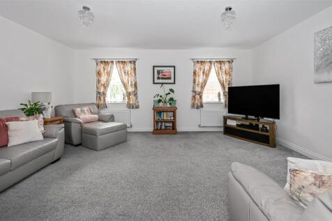 21 Harrison Croft-18.jpg