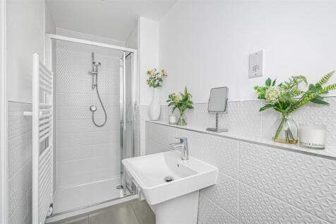 21 Harrison Croft-29.jpg