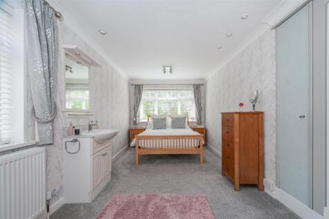 Heathfield -17.jpg