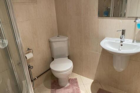 Ground Floor Bathroom
