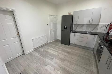 Kitchen 3