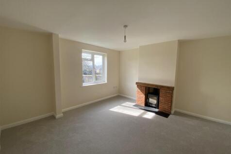 Living Room.jpg