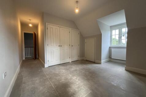 masterbedroom2.JPG