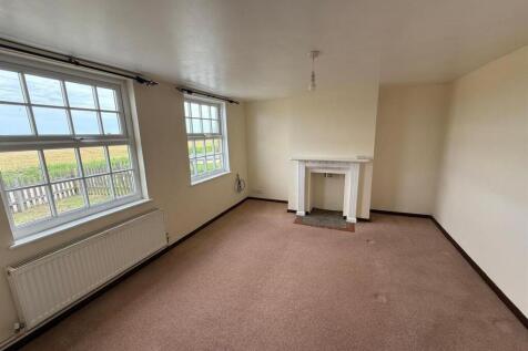 Living Room.jpg