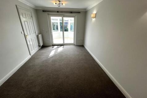 Sitting room.JPG