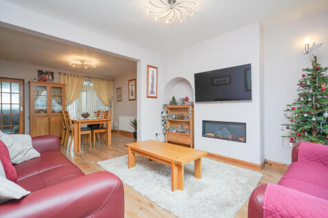 69 Eastcotes Cove...