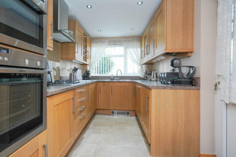 69 Eastcotes Cove...