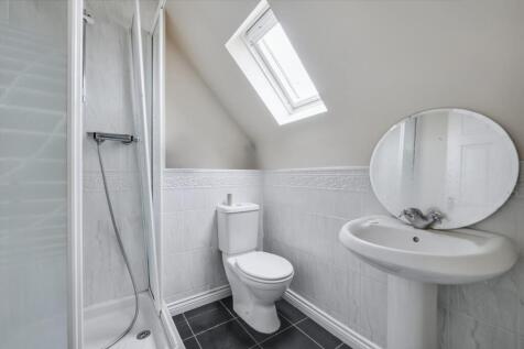 258062_34046217_I...