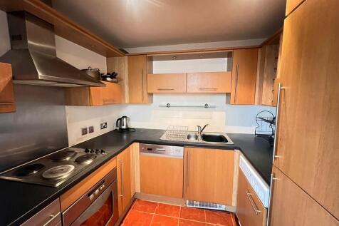 PHOTO-2025-11-11-...