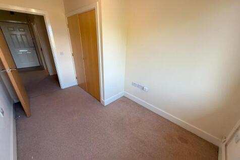 Bedroom 2.jpg