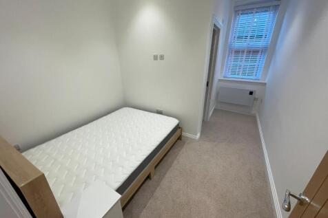 Bedroom.jpg