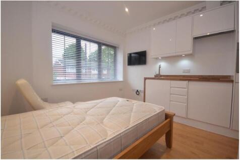 Bedroom.jpg