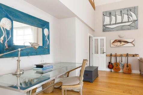 Property Image 8
