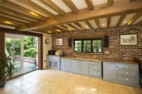 Kitchen/Breakfast Rm