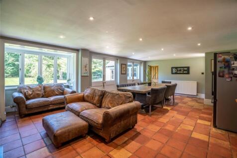 Living/Dining