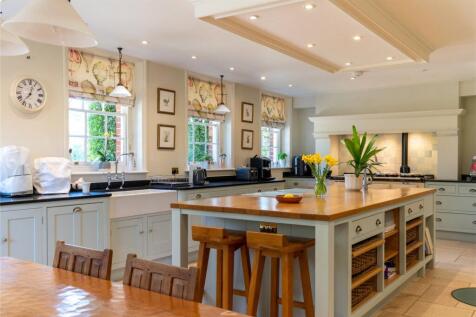 Kitchen/Breakfast Rm