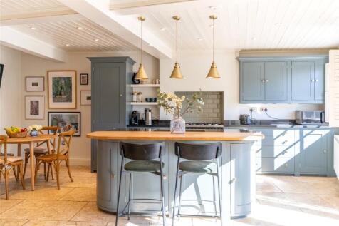 Kitchen/Breakfast Rm