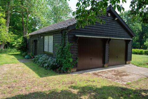Annexe/Garaging