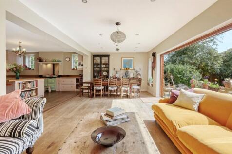 Kitchen/Living