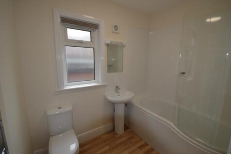 Bathroom Propety to 