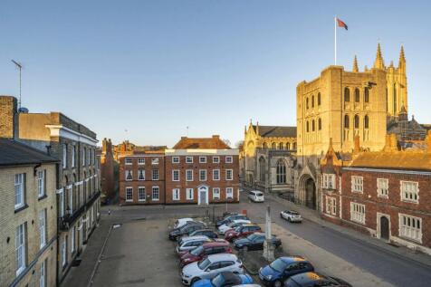 Chequer Square View