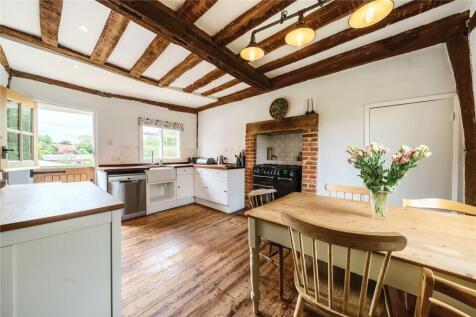 Kitchen/Dining Rm