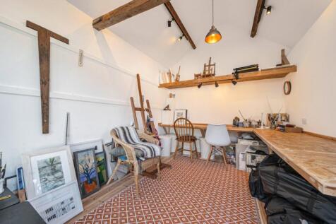 Studio