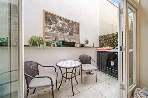 Courtyard Garden