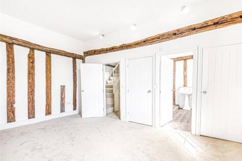 M Bedroom/Reception