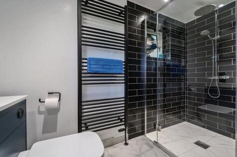 Grd Floor Shower Rm