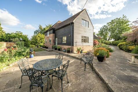 Lodge Terrace
